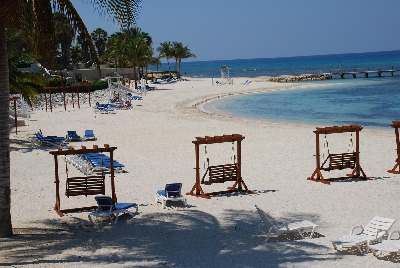 Luxury Villa Sleeps 6, Beach Access, Бухта Монтего Экстерьер фото