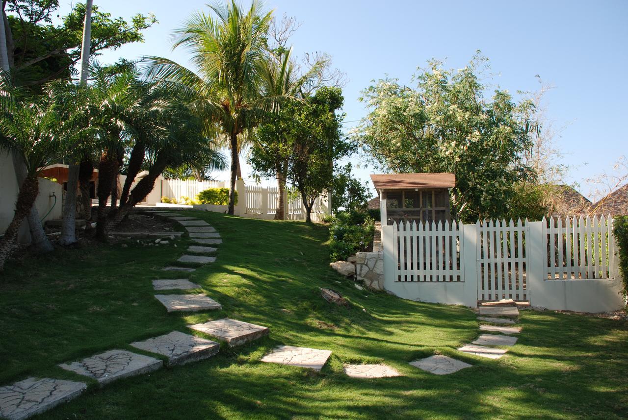 Luxury Villa Sleeps 6, Beach Access, Бухта Монтего Экстерьер фото