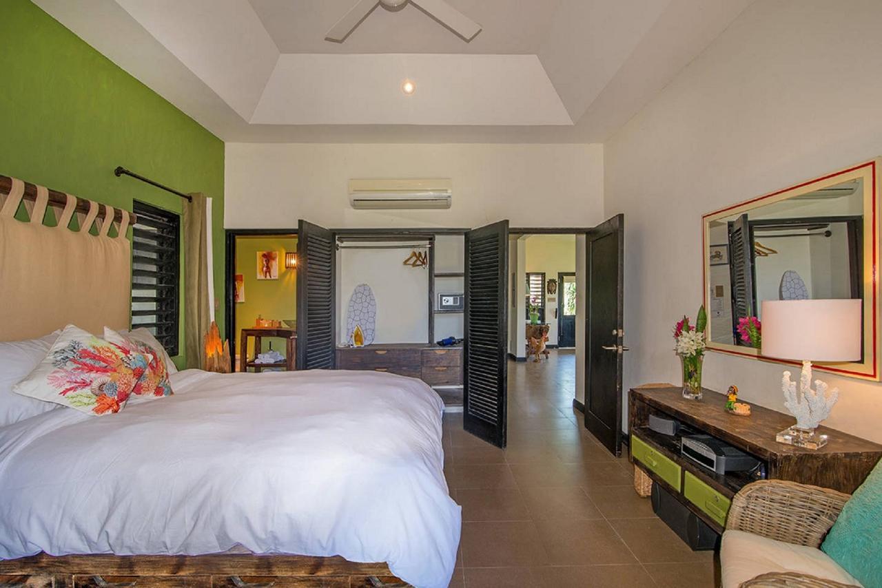 Luxury Villa Sleeps 6, Beach Access, Бухта Монтего Экстерьер фото
